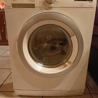 Lavasciuga Electrolux RWW1686HDW