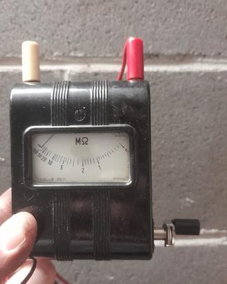 misuratore di isolamento Gossen Isognom vintage