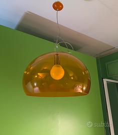 Lampadario Kartell design Ferruccio Laviani.