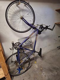 Bicicletta sportiva da uomo