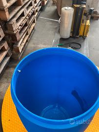 Bidoni in plastica, usati da 120 l