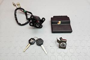 SERRATURE CENTRALINA YAMAHA R1 2004 2005 YZF 2006