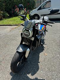 Honda cb 1000r limited edition