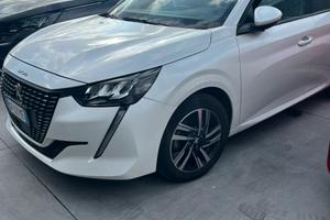 Peugeot 208 1.2 100cv Allure