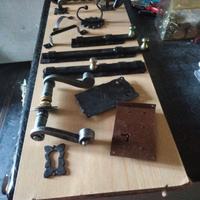 Maniglie, appendini ecc....