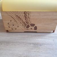 portapane mulino bianco con tagliere