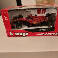 Modellino Ferrari 1-43 autografata Leclerc con COA