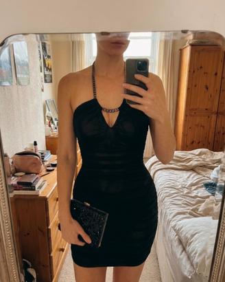 Abito nero in tulle motivi