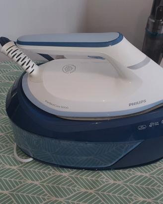 Ferro da Stiro Philips PerfectCare 6000