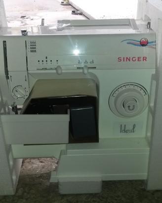 Macchina da cucire Singer Ideal