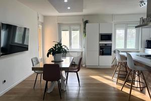 5 LOCALI A SANDIGLIANO