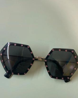 Occhiali Valentino borchiati limited edition