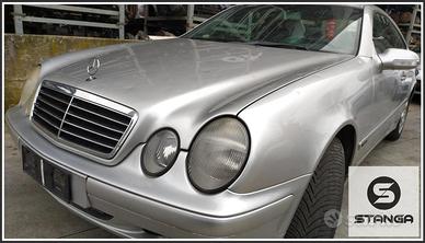 Ricambi Usati MERCEDES Classe CLK C208 2000