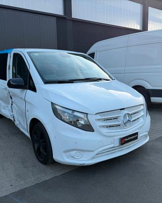 Mercedes-benz Vito 2.2 Extra-Long 9 POSTI ! INCIDE