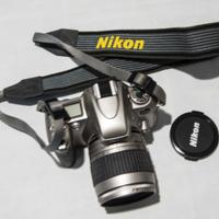 Fotocamera "Nikon F55" con ottica Nikkor AF 28-80m