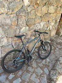 MTB Rockrider ST100