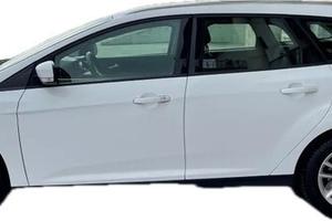 Porte sinistre Ford Focus 3 serie Station Wagon