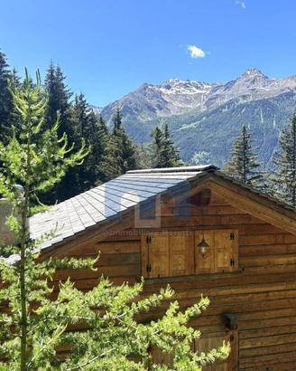 Rustico / Casale di 150 m² con 5 locali a Valdisot