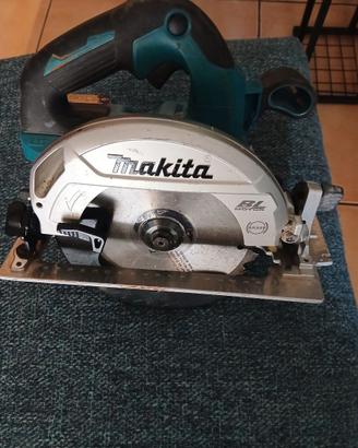 Sega circolare a batteria Makita