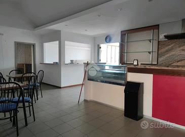 NEGOZIO A CASTROCARO TERME E TERRA DEL SOLE