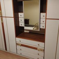 TUTTO QUELLO IN FOTO+ALTRO.  RITIRO A DOMICILIO.