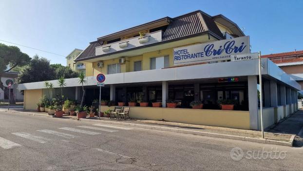 ALBERGO RISTORANTE FRONTE MARE