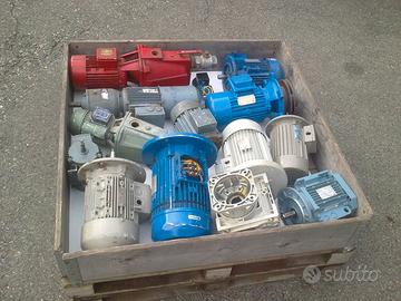 Motori elettrici , pompe elettriche