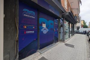 NEGOZIO A CASORIA