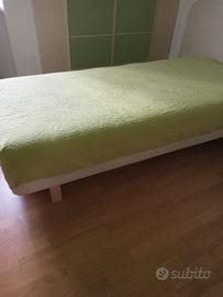 Letto singolo con materasso