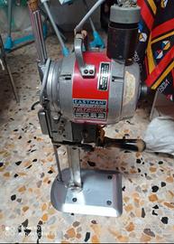 Taglierina per jeans e abbigliamento 