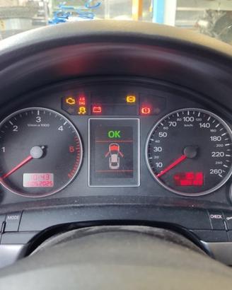 Quadro strumenti AUDI A4 1968cc diesel del 2005