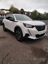 Peugeot 2008 BlueHDi 130 S&S EAT8 Allure