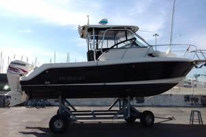 Scafo Robalo 245 WA