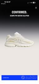 Adidas jellyfish triple white 42.5