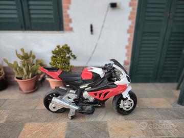 Moto elettrica BMW per bambini 