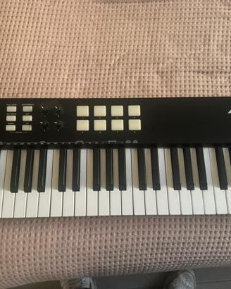 Alesis V49