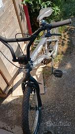 bicicletta bmx 24"