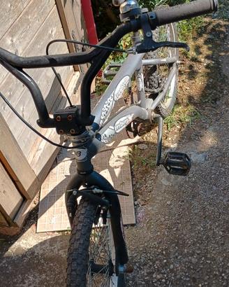 bicicletta bmx 24"