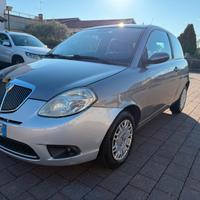 Lancia Ypsilon 1.2 60cv - 2009 - 127.982 km