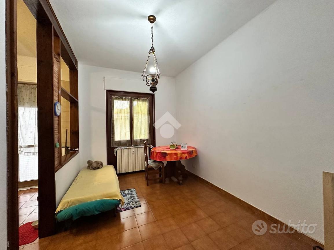 3 LOCALI A TORTONA - Vista 6