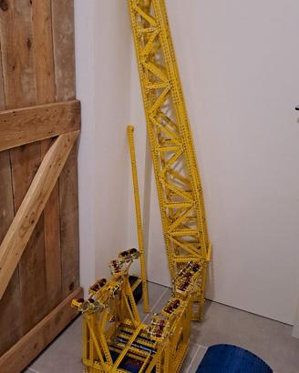 Gru gigante meccano costruzioni Prezzo trattabile.