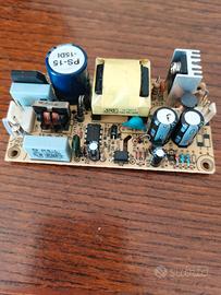 Alimentatore switching MeanWell ps15-15 15v 15w 1A