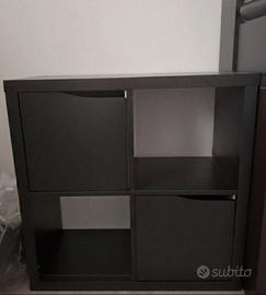 SCAFFALE CON ANTE