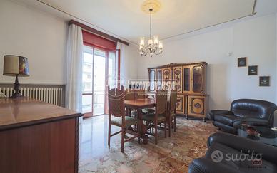 VILLETTA BIFAMILIARE IN ZONA TOP