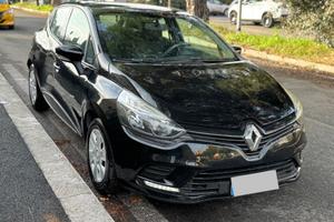 Renault Clio 1.2 75CV 5 porte Life GARANZIA
