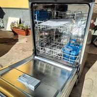lavastoviglie INDESIT