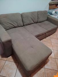 divano letto in buono stato