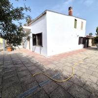 Casa indipendente con ampio giardino Is Urigus