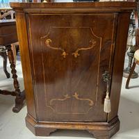 ANGOLIERA IN NOCE PRIMI DEL'800