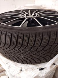 cerchi e gomme da 19"
